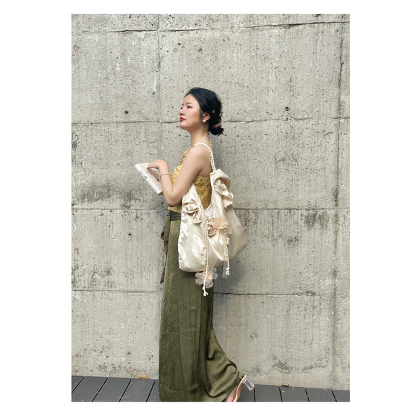 Retro Silk and Satin Flower Pleated Large-Capacity Bag